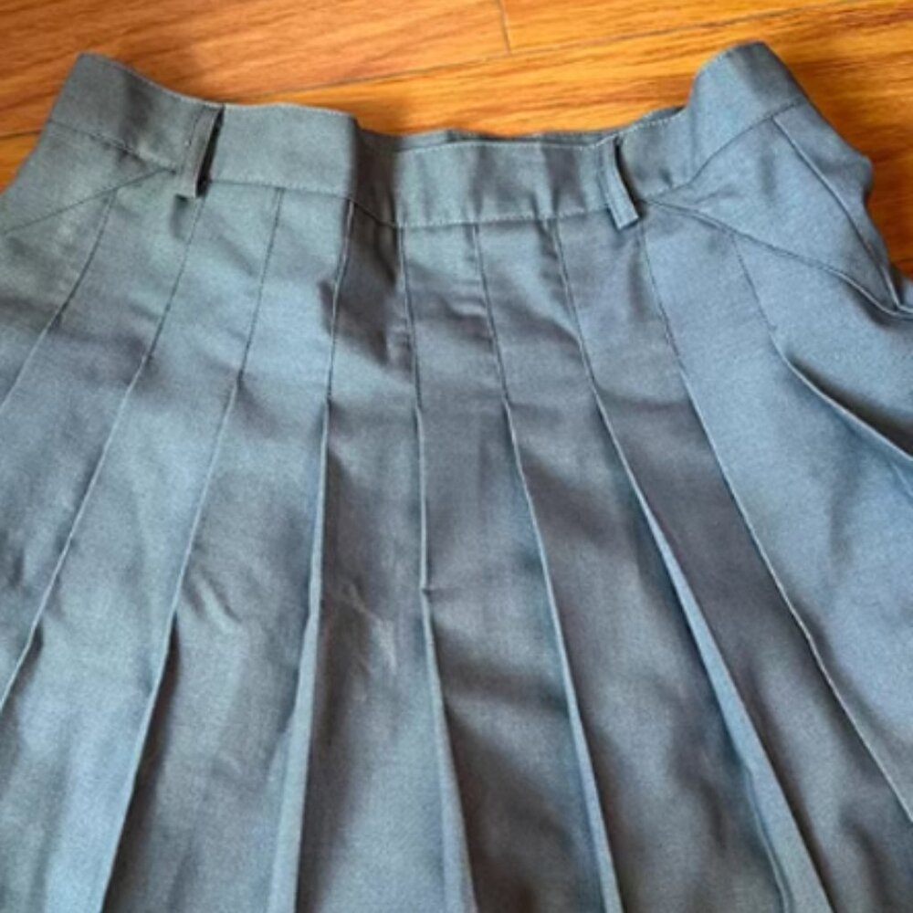 Ladies' skirt, size L